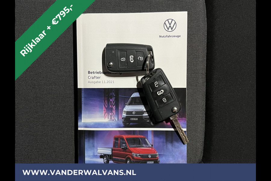 Volkswagen Crafter 2.0 TDI 140 pk Automaat L4H3 L3H2 RIJKLAAR Euro6 Airco | Camera | Apple Carplay Android Auto, Chauffeursstoel, Stoelverwarming, 3000kg Trekhaak