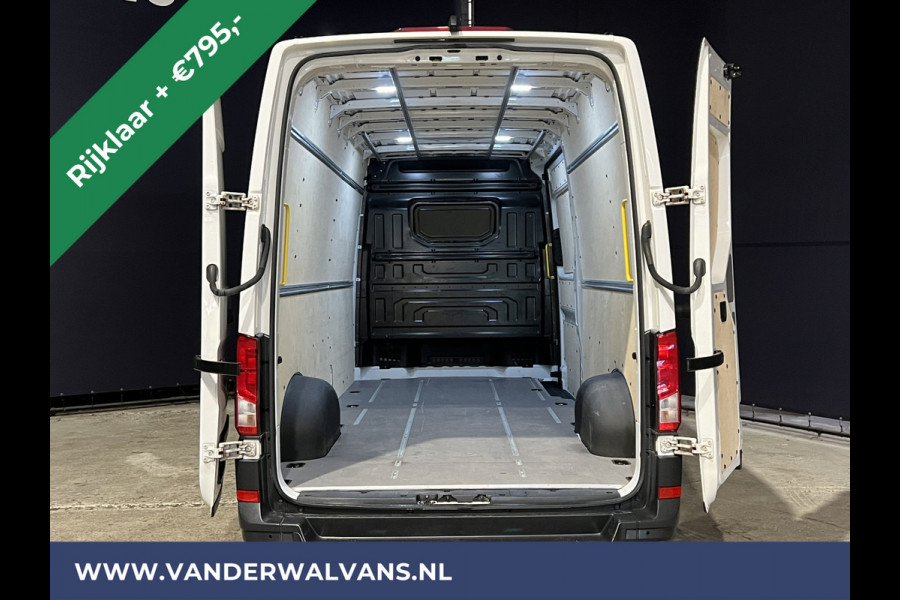 Volkswagen Crafter 2.0 TDI 140pk Automaat L4H3 L3H2 RIJKLAAR Euro6 Airco | Navigatie | Cruisecontrol | Camera apple carplay, android auto, parkeersensoren, bijrijdersbank, 270 gr. achterdeuren