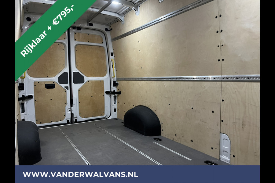 Volkswagen Crafter 2.0 TDI 140pk Automaat L4H3 L3H2 RIJKLAAR Euro6 Airco | Navigatie | Cruisecontrol | Camera apple carplay, android auto, parkeersensoren, bijrijdersbank, 270 gr. achterdeuren