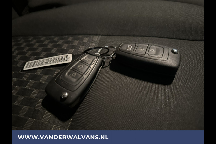 Ford Transit 2.0 TDCI 131pk L3H2 Euro6 # Airco | Camera | Navigatie | Cruisecontrol | Apple Carplay | Stoelverwarming Android Auto, Verwarmde voorruit, Parkeersensoren, Bijrijdersbank