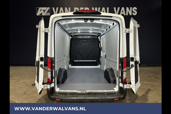 Ford Transit 2.0 TDCI 131pk L3H2 Euro6 ** Airco | Camera | Navigatie | Apple Carplay | Cruisecontrol Android Auto, Verwarmde voorruit, Stoelverwarming, Parkeersensoren, Bijrijdersbank