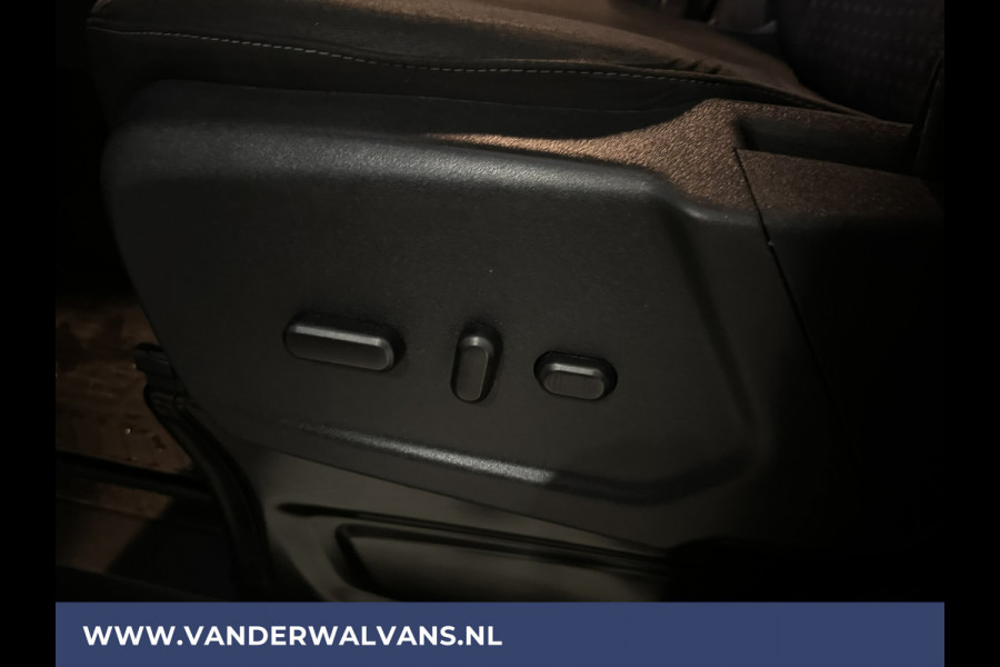 Ford Transit 2.0 TDCI 131pk L3H2 Euro6 Airco | Camera | Navigatie | Apple Carplay | Cruisecontrol Stoelverwarming, Verwarmde voorruit, Parkeersensoren, Bijrijdersbank, 2500kg trekvermogen