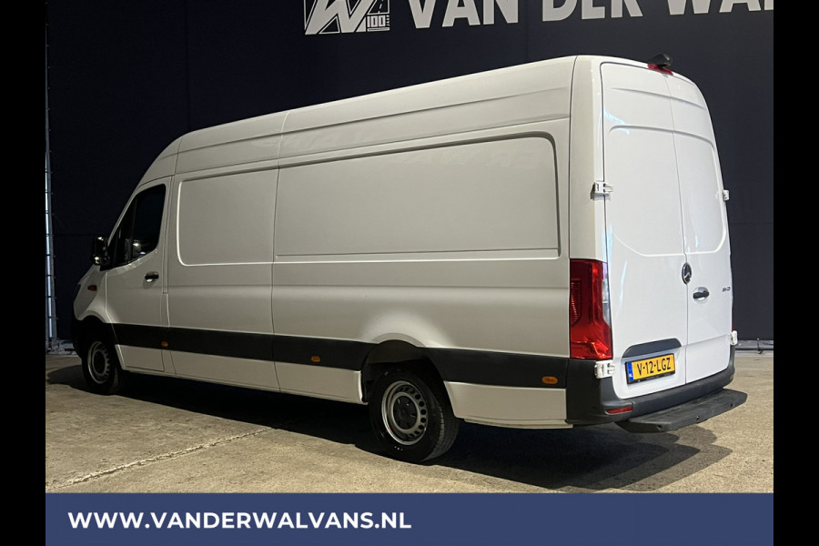Mercedes-Benz Sprinter 315 CDI 150pk L3H2 Euro6 Airco | Navigatie | Front + Back Camera | Apple Carplay Android Auto, cruisecontrol, Chauffeursstoel, Parkeersensoren, Stoelverwarming, Bijrijdersbank