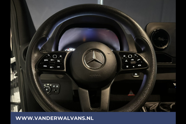 Mercedes-Benz Sprinter 315 CDI 150pk L3H2 Euro6 Airco | Navigatie | Front + Back Camera | Apple Carplay Android Auto, cruisecontrol, Chauffeursstoel, Parkeersensoren, Stoelverwarming, Bijrijdersbank