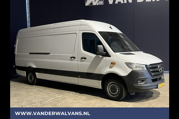 Mercedes-Benz Sprinter 315 CDI 150pk L3H2 Euro6 Airco | Navigatie | Front + Back Camera | Apple Carplay Android Auto, cruisecontrol, Chauffeursstoel, Parkeersensoren, Stoelverwarming, Bijrijdersbank