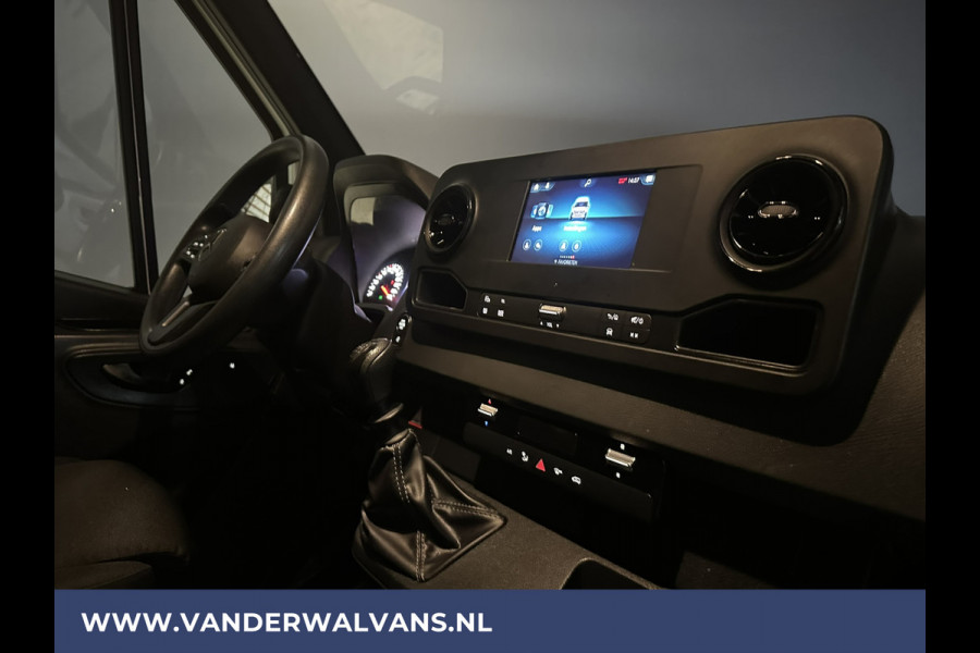 Mercedes-Benz Sprinter 315 CDI 150pk L3H2 Euro6 Airco | Navigatie | Front + Back Camera | Apple Carplay Android Auto, cruisecontrol, Chauffeursstoel, Parkeersensoren, Stoelverwarming, Bijrijdersbank