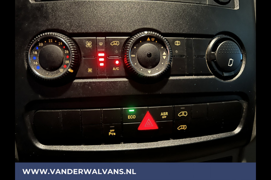 Mercedes-Benz Sprinter 316 CDI 163 pk L2H2 Euro6 Airco | 2800kg trekhaak | Cruisecontrol | Parkeersensoren