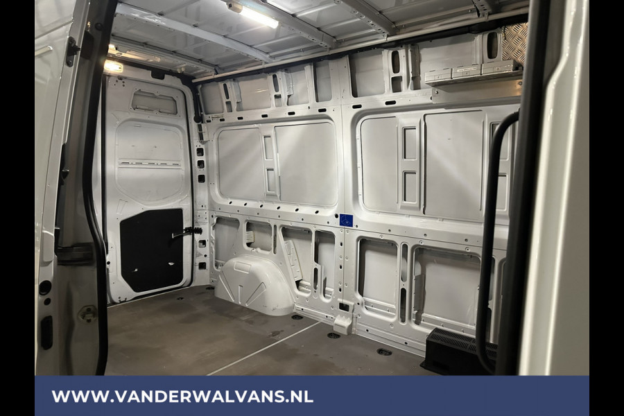 Mercedes-Benz Sprinter 314 CDI 143pk L2H2 Euro6 # Airco | Camera | Navigatie | Apple Carplay | Trekhaak Android Auto, Cruisecontrol, Chauffeursstoel