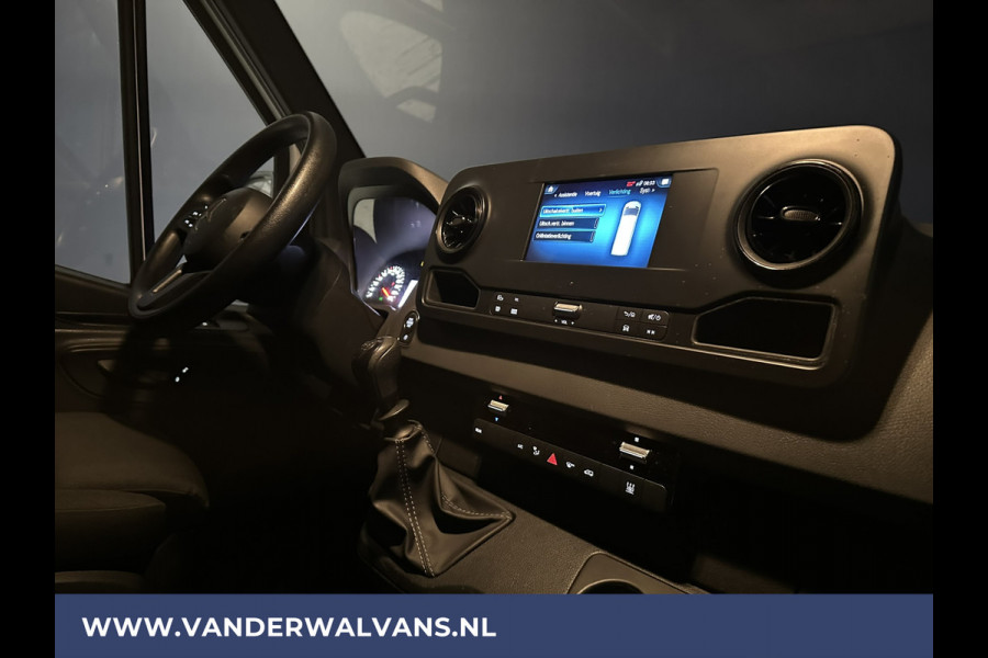 Mercedes-Benz Sprinter 314 CDI 143pk L2H2 Euro6 # Airco | Camera | Navigatie | Apple Carplay | Trekhaak Android Auto, Cruisecontrol, Chauffeursstoel