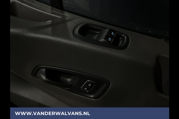 Ford Transit 2.0 TDCI 131pk L4H3 Jumbo Euro6 Airco | Camera | Navigatie | Apple Carplay | Cruisecontrol Android Auto, Stoelverwarming, Verwarmde voorruit, Parkeersensoren, Bijrijdersbank