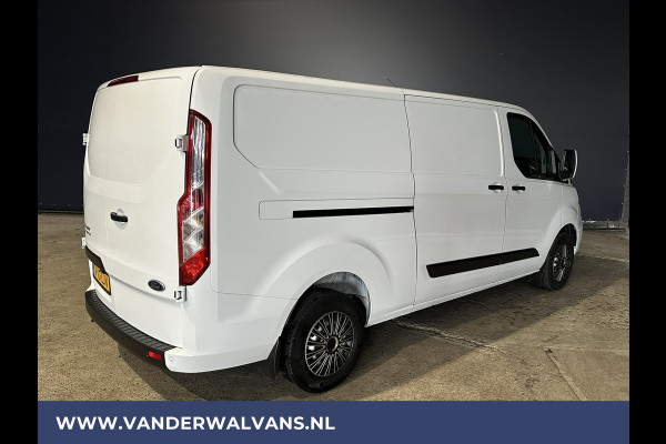 Ford Transit Custom 2.0 TDCI L2H1 Euro6 Airco | Camera | Navigatie | LED | Apple Carplay | Cruisecontrol Android Auto, Verwarmde voorruit, Parkeersensoren, Bijrijdersbank, 2670kg trekvermogen