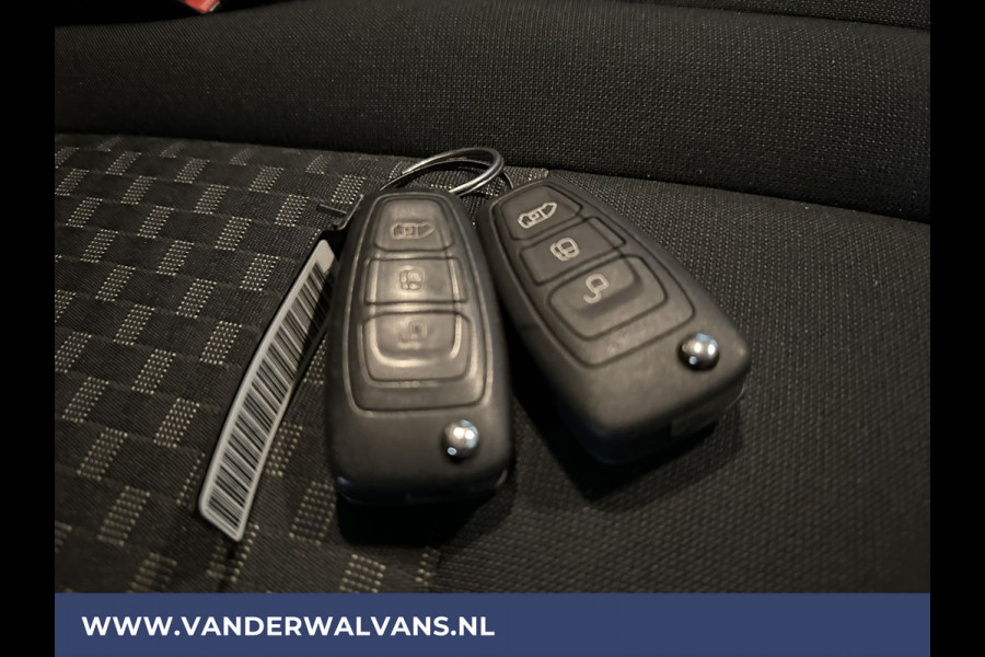 Ford Transit Custom 2.0 TDCI L2H1 Euro6 Airco | Camera | Navigatie | LED | Apple Carplay | Cruisecontrol Android Auto, Verwarmde voorruit, Parkeersensoren, Bijrijdersbank, 2670kg trekvermogen