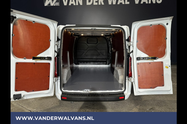Ford Transit Custom 2.0 TDCI 130 pk L2H1 Euro6 Airco | LED | Cruisecontrol | Verwarmde voorruit | 2800kg trekvermogen Parkeersensoren, Bijrijdersbank,