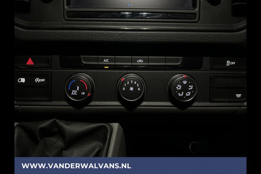 Volkswagen Crafter 2.0 TDI 140 pk L3H3 L2H2 Euro6 Airco | Navigatie | Apple Carplay | Cruisecontrol Android Auto, Bijrijdersbank, 3000kg trekvermogen, zilver