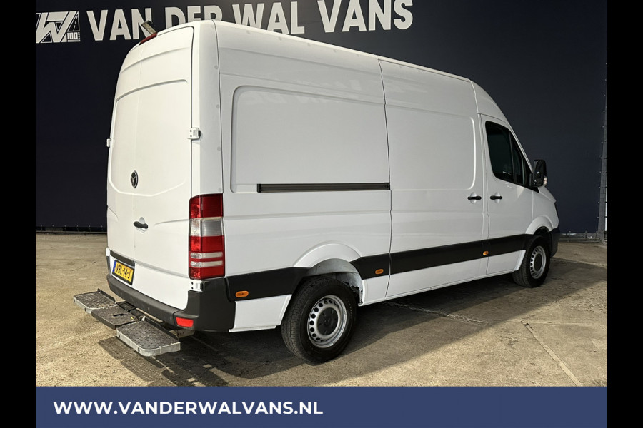 Mercedes-Benz Sprinter 316 CDI 163pk L2H2 Euro6 Airco | 2800kg trekhaak | Cruisecontrol Parkeersensoren