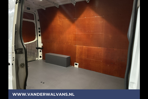 Mercedes-Benz Sprinter 316 CDI 163pk L2H2 Euro6 Airco | 2800kg trekhaak | Cruisecontrol Parkeersensoren