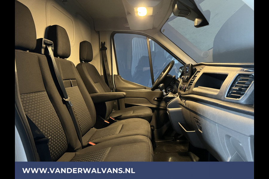 Ford Transit 2.0 TDCI L2H2 Euro6 Airco | Camera | Cruisecontrol | Parkeersensoren Verwarmde voorruit, Bijrijdersbank, 2450kg trekvermogen