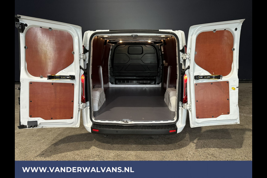 Ford Transit Custom 2.0 TDCI 130 pk L2H1 Euro6 Airco | LED | Cruisecontrol | Verwarmde voorruit | Parkeersensoren Bijrijdersbank, 2800kg trekvermogen