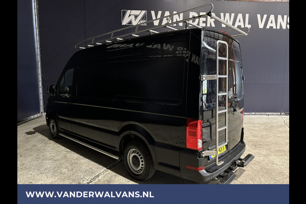 Volkswagen Crafter 2.0 TDI L3H3 L2H2 Euro6 Airco | Imperiaal | Cruisecontrol | Trekhaak Apple Carplay, Android Auto, Parkeersensoren, Sidebars, Bijrijdersbank, trap