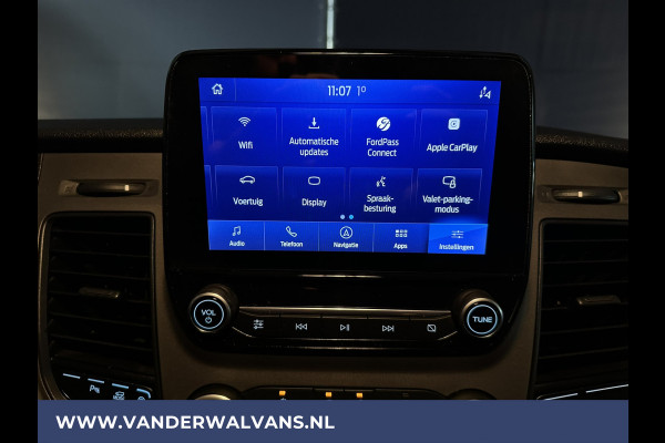 Ford Transit 2.0 TDCI 131pk L3H2 Euro6 Airco | Camera | Navigatie | Apple Carplay | Cruisecontrol Stoelverwarming, Verwarmde voorruit, Parkeersensoren, Bijrijdersbank, 2500kg trekvermogen