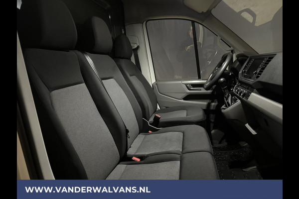 Volkswagen Crafter 2.0 TDI 141pk L3H2 L2H1 Euro6 Airco | Navigatie | Camera | Apple Carplay Android Auto, Parkeersensoren, Bijrijdersbank