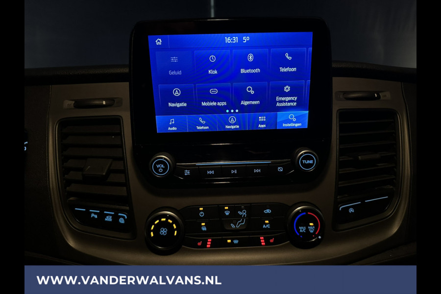 Ford Transit 2.0 TDCI 131pk L3H2 Euro6 ** Airco | Camera | Navigatie | Apple Carplay | Cruisecontrol Android Auto, Verwarmde voorruit, Stoelverwarming, Parkeersensoren, Bijrijdersbank