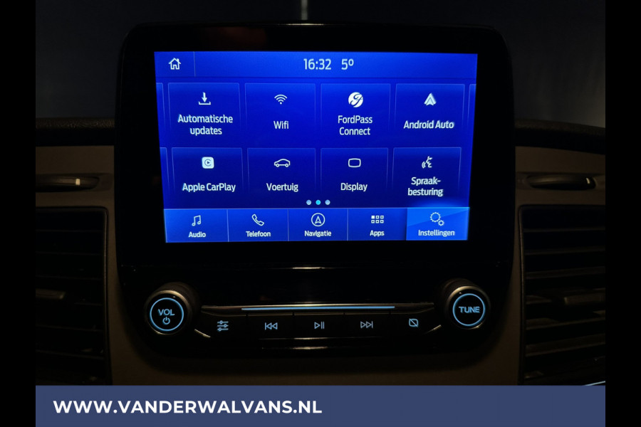 Ford Transit 2.0 TDCI 131pk L3H2 Euro6 ** Airco | Camera | Navigatie | Apple Carplay | Cruisecontrol Android Auto, Verwarmde voorruit, Stoelverwarming, Parkeersensoren, Bijrijdersbank