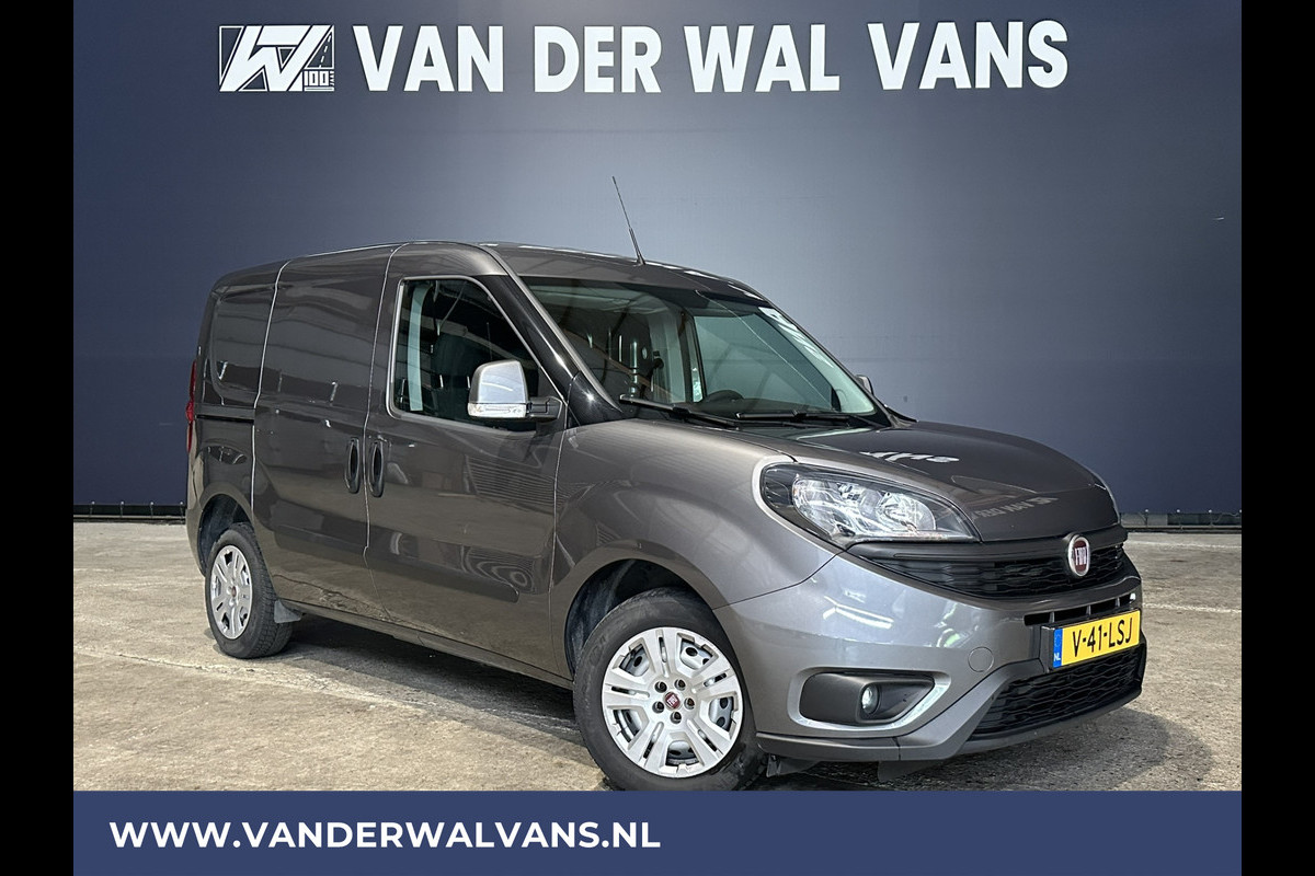 Fiat Dobló Cargo 1.3 MJ L1H1 Euro6 Airco | 3-Zits | Camera | Navigatie | Cruisecontrol | Parkeersensoren | Zijdeur, bijrijdersbank Fiat Dobló Cargo 1.3 MJ L1H1 Euro6 Airco | 3-Zits | Camera | Navigatie | Cruisecontrol | Parkeersensoren | Zijdeur, bijrijdersbank