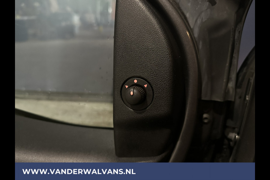 Fiat Dobló Cargo 1.3 MJ L1H1 Euro6 Airco | 3-Zits | Camera | Navigatie | Cruisecontrol | Parkeersensoren | Zijdeur, bijrijdersbank