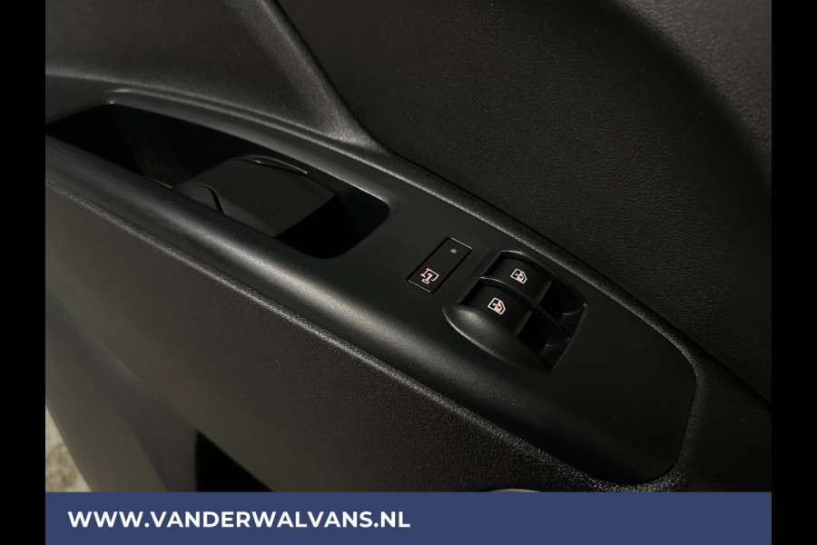 Fiat Dobló Cargo 1.3 MJ L1H1 Euro6 Airco | 3-Zits | Camera | Navigatie | Cruisecontrol | Parkeersensoren | Zijdeur, bijrijdersbank
