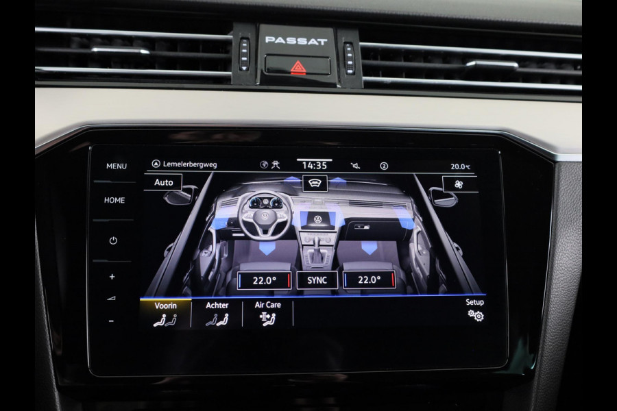 Volkswagen Passat Variant 1.5 TSI R-Line Business 150 pk Automaat (DSG) | Verlengde garantie | Navigatie | Parkeersensoren | Achteruitrijcamera | Stoelverwarming | Matrix LED koplampen |