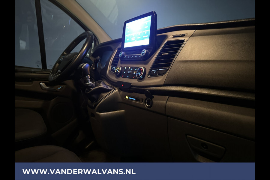 Ford Transit Custom 2.0 TDCI 130pk L1H1 Euro6 Airco | Camera | Navigatie | LED | Cruisecontrol Parkeersensoren, Stoelverwarming, Verwarmde voorruit, Bijrijdersbank, 2500kg trekvermogen