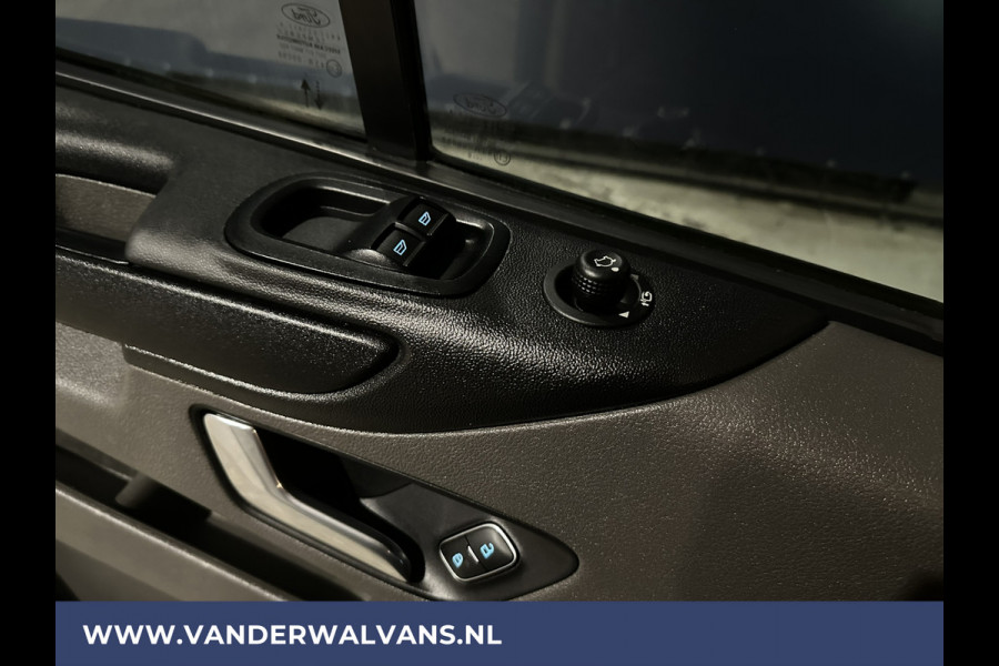 Ford Transit Custom 2.0 TDCI 130pk L1H1 Euro6 Airco | Camera | Navigatie | LED | Cruisecontrol Parkeersensoren, Stoelverwarming, Verwarmde voorruit, Bijrijdersbank, 2500kg trekvermogen