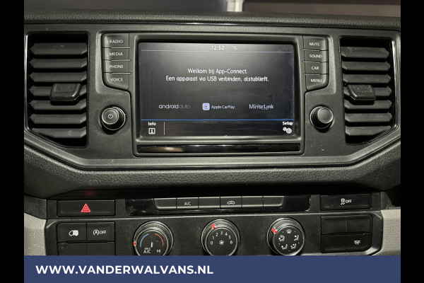 Volkswagen Crafter 2.0 TDI 140pk L3H3 L2H2 Euro6 # Airco | Camera | Apple Carplay | Android Auto Bijrijdersbank