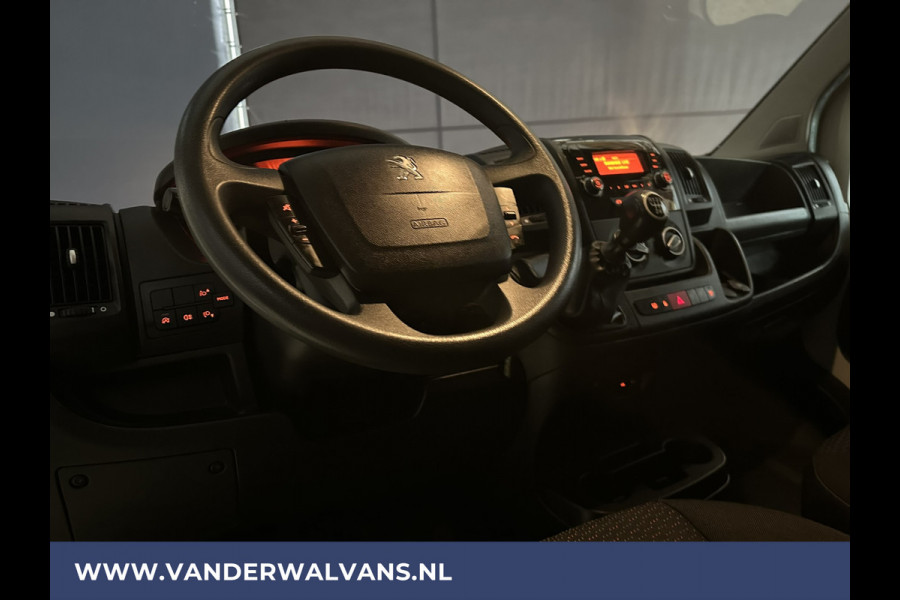 Peugeot Boxer 2.2 BlueHDi 120pk L2H2 Euro6 # Airco | Parkeersensoren Bijrijdersbank