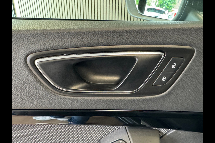 Seat Ateca 2.0 TSI FR 4DRIVE Business Intense AUTOMAAT ADAPT CRUISE BEATS VIRTUAL CAMERA PARKEERSENSOREN STOELVERWARMING