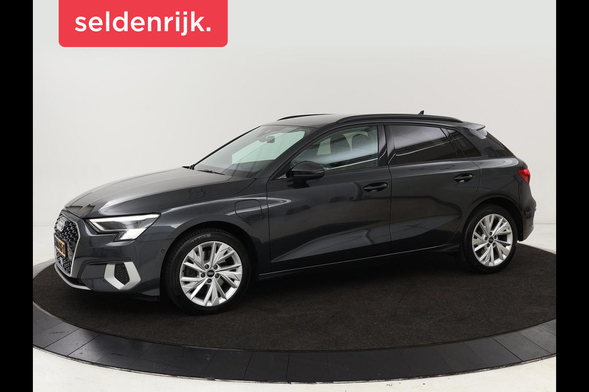 Audi A3 45 TFSIe Business Edition | Head-Up | Stoelverwarming | Adaptive cruise | Carplay | Bang & Olufsen | Matrix LED | Keyless | Park Assist | Virtual Cockpit Audi A3 45 TFSIe Business Edition | Head-Up | Stoelverwarming | Adaptive cruise | Carplay | Bang & Olufsen | Matrix LED | Keyless | Park Assist | Virtual Cockpit