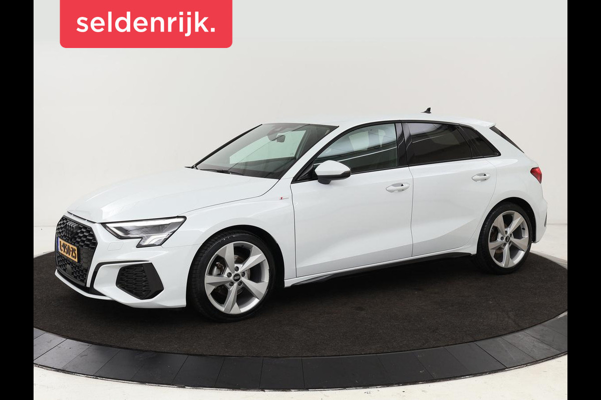 Audi A3 30 TFSI S edition | Carplay | Full LED | Virtual Cockpit | Sportstoelen | Half leder | Getint glas | Climate control | Cruise control Audi A3 30 TFSI S edition | Carplay | Full LED | Virtual Cockpit | Sportstoelen | Half leder | Getint glas | Climate control | Cruise control