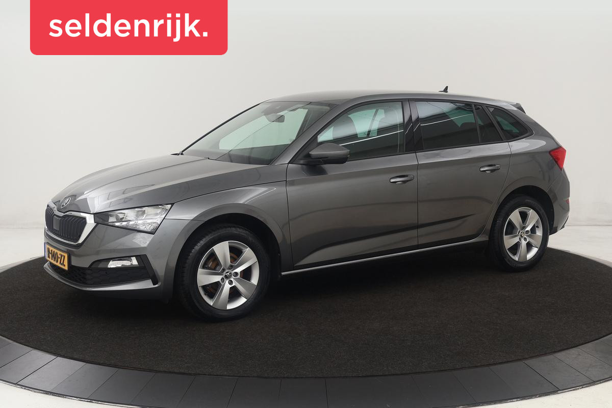 Škoda SCALA 1.0 TSI Ambition | Carplay | Full LED | Climate control | Parkeerhulp | DAB | Cruise control | Dakspoiler Škoda SCALA 1.0 TSI Ambition | Carplay | Full LED | Climate control | Parkeerhulp | DAB | Cruise control | Dakspoiler