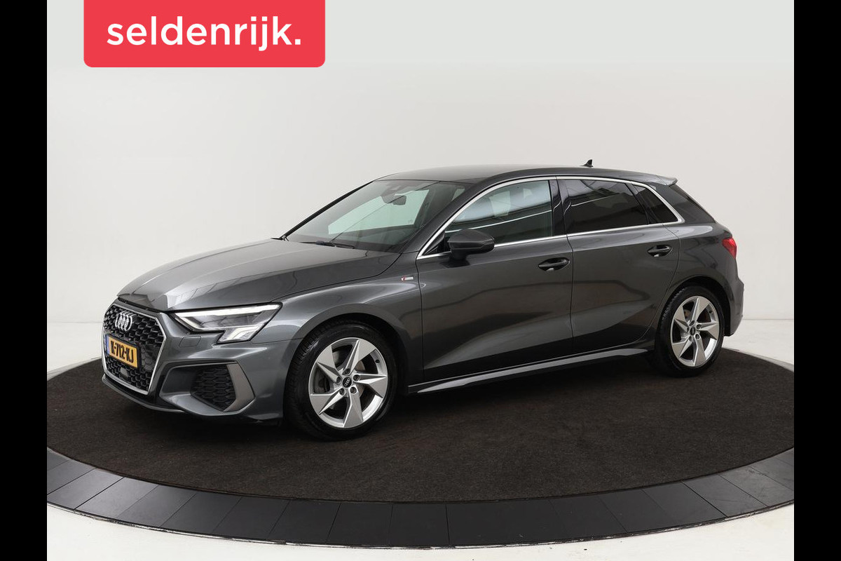 Audi A3 30 TFSI S edition | Carplay | Trekhaak | Sportstoelen | Navigatie | Virtual Cockpit | Half leder | Full LED | Climate control | Cruise control | Getint glas