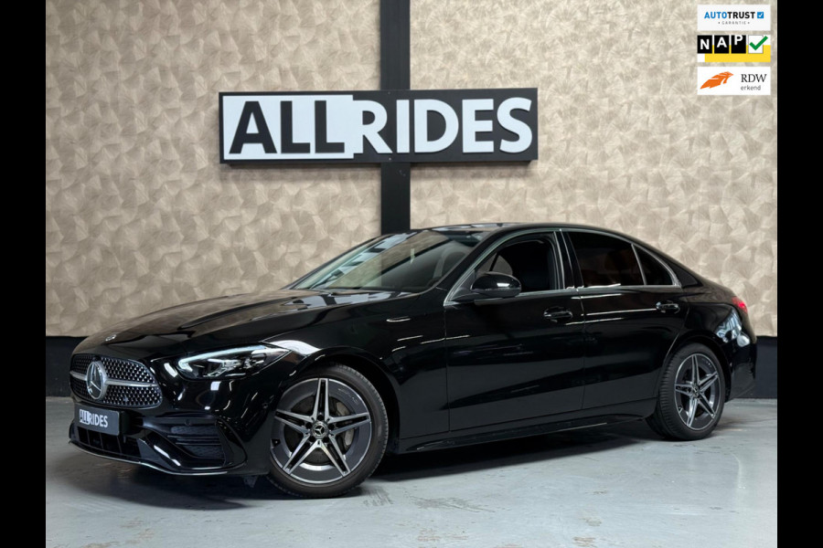 Mercedes-Benz C-Klasse 180 AMG Line | Sfeerverlichting | Stoelverwarming | Camera | Cruise control