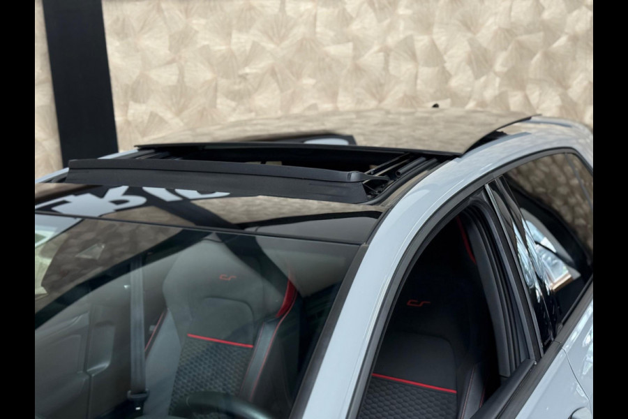 Volkswagen Golf 2.0 TSI GTI Clubsport | Pano | Nardo | Keyless | Side assist | IQ Light