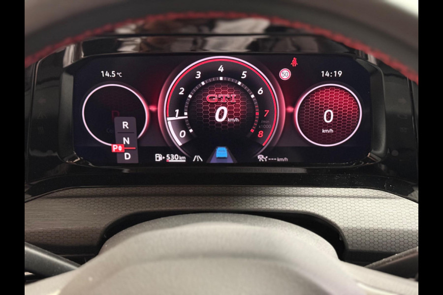 Volkswagen Golf 2.0 TSI GTI Clubsport | Pano | Nardo | Keyless | Side assist | IQ Light