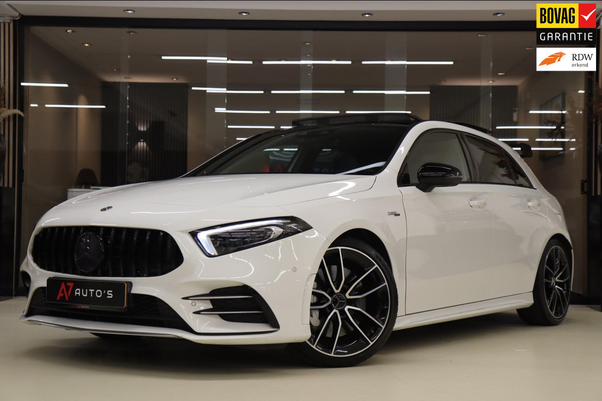 Mercedes-Benz A-Klasse AMG 35 4MATIC PANO/CAM/BURM/BLINDESPOT/NIGHTPAKET/BOMVOL Mercedes-Benz A-Klasse AMG 35 4MATIC PANO/CAM/BURM/BLINDESPOT/NIGHTPAKET/BOMVOL