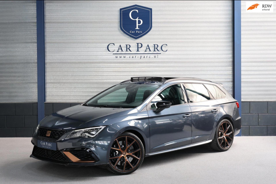 Seat Leon 2.0 TSI CUPRA R 300+PK LED/CARBON/VIRTUAL/SFEER/PANO/ALCANTARA+S.VERWARMING/19" LMV/CAM/ACC/ECC/12 MND GARANTIE!