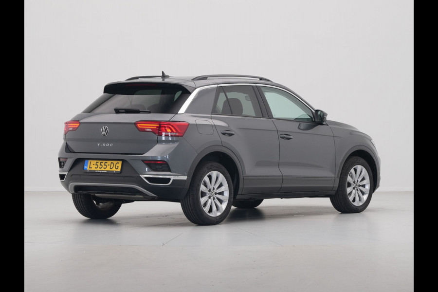 Volkswagen T-Roc 1.0 TSI 110pk Style Navigatie Pdc Acc Lm Velgen 217