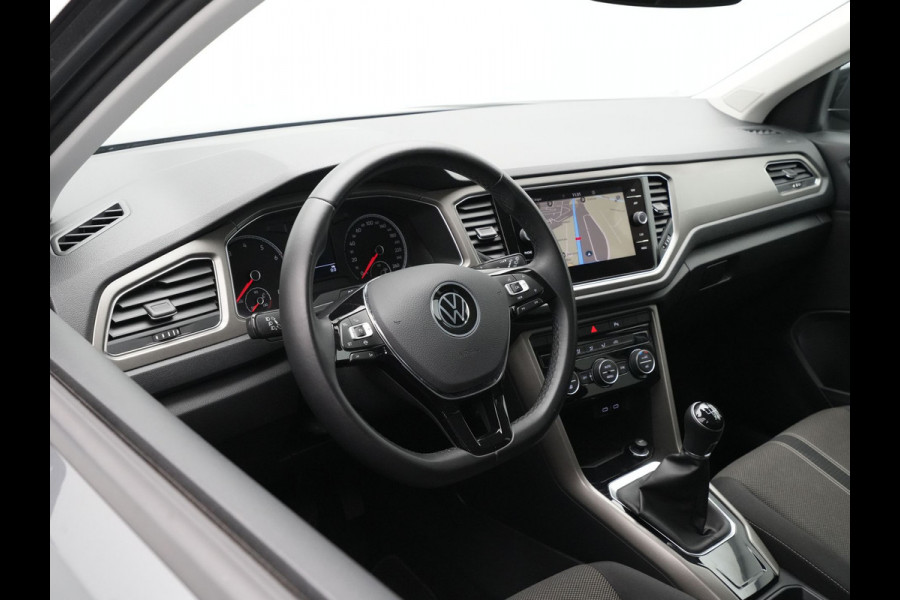 Volkswagen T-Roc 1.0 TSI 110pk Style Navigatie Pdc Acc Lm Velgen 217