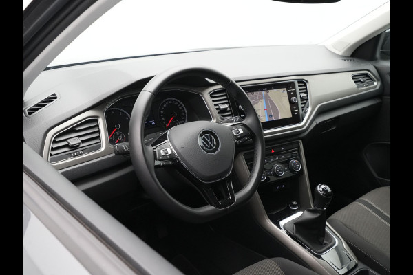 Volkswagen T-Roc 1.0 TSI 110pk Style Navigatie Pdc Acc Lm Velgen 217