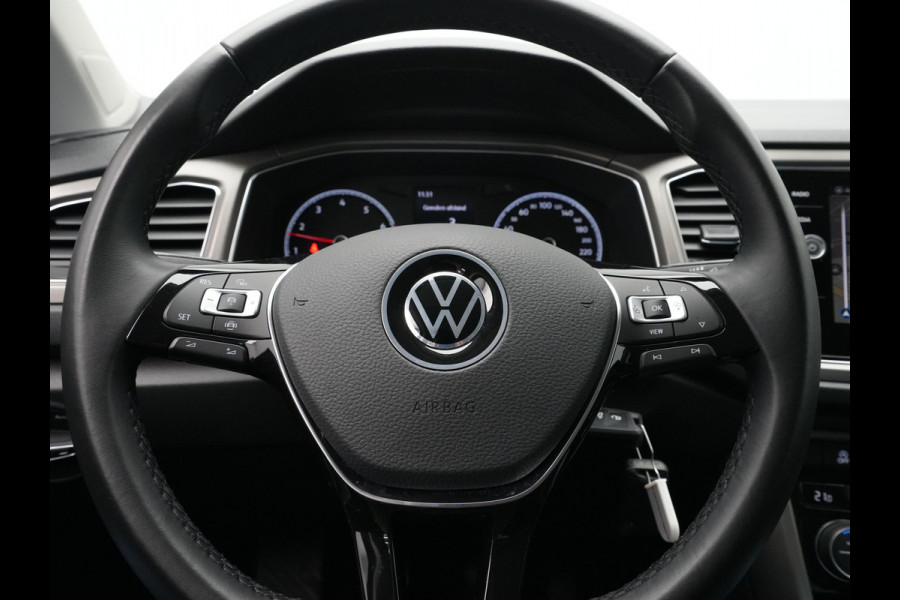 Volkswagen T-Roc 1.0 TSI 110pk Style Navigatie Pdc Acc Lm Velgen 217