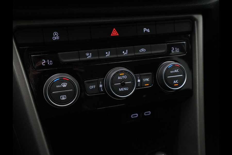 Volkswagen T-Roc 1.0 TSI 110pk Style Navigatie Pdc Acc Lm Velgen 217